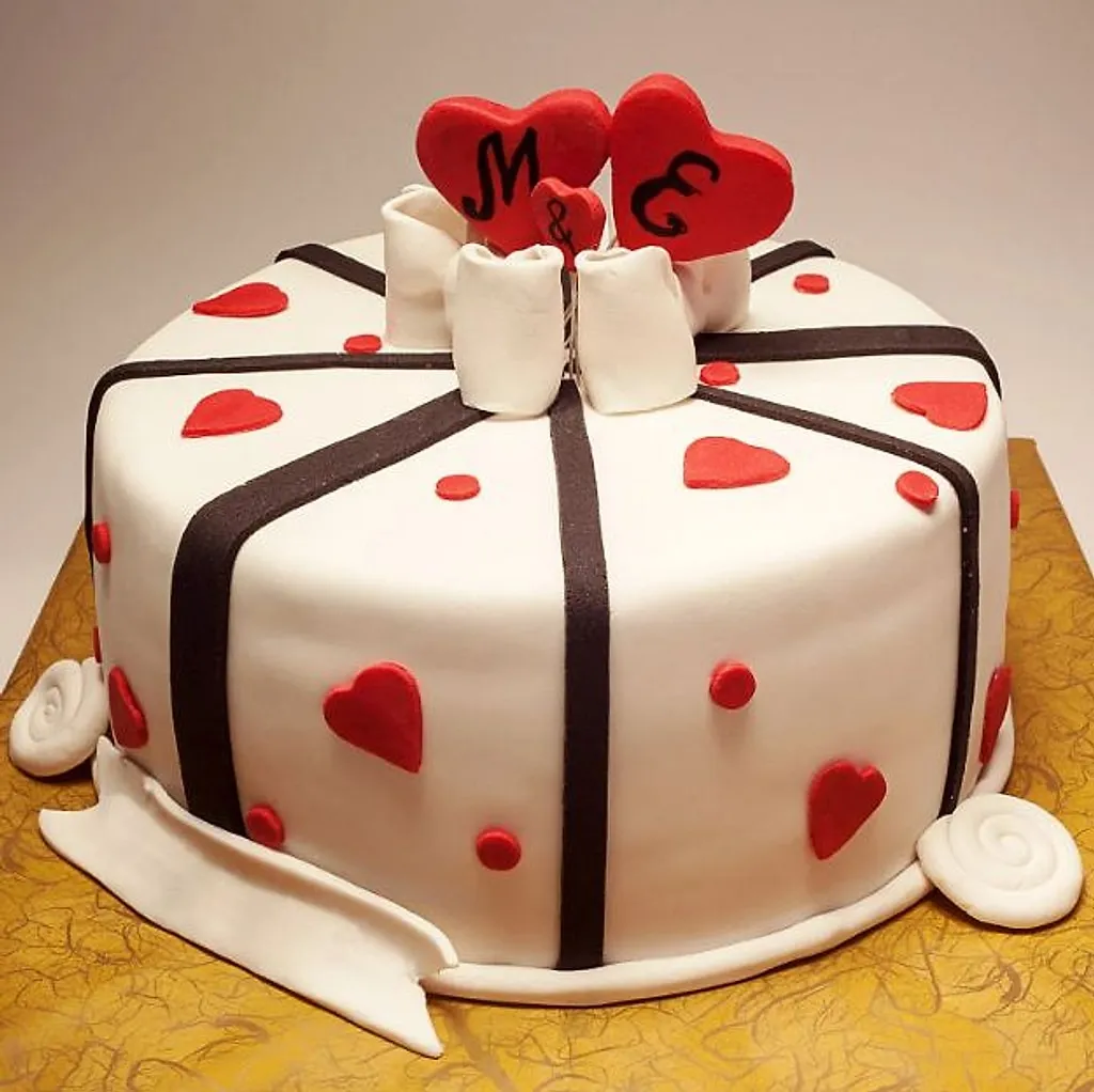 Fondant Love Cake